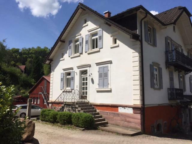 Gaestehaus Villa Lina Bad Herrenalb Exterior photo